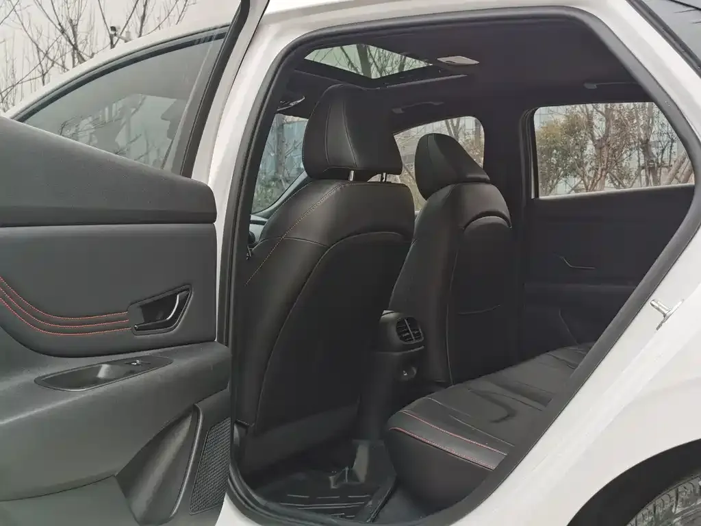 Hyundai Elantra 2024 из CN, фото 6