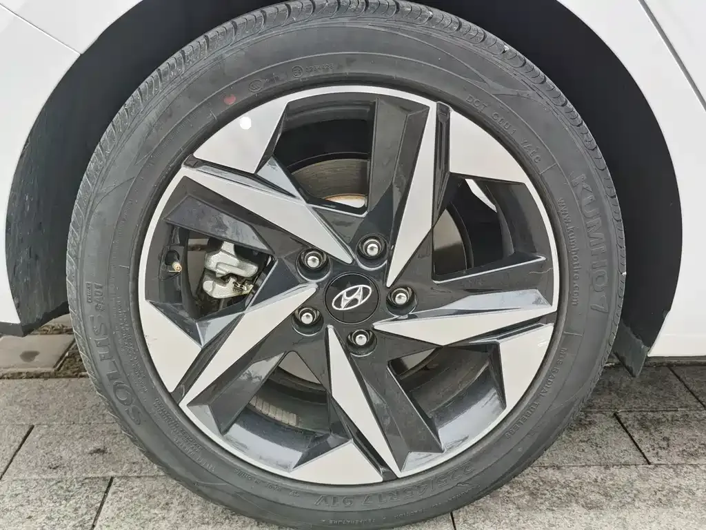 Hyundai Elantra 2024 из CN, фото 9