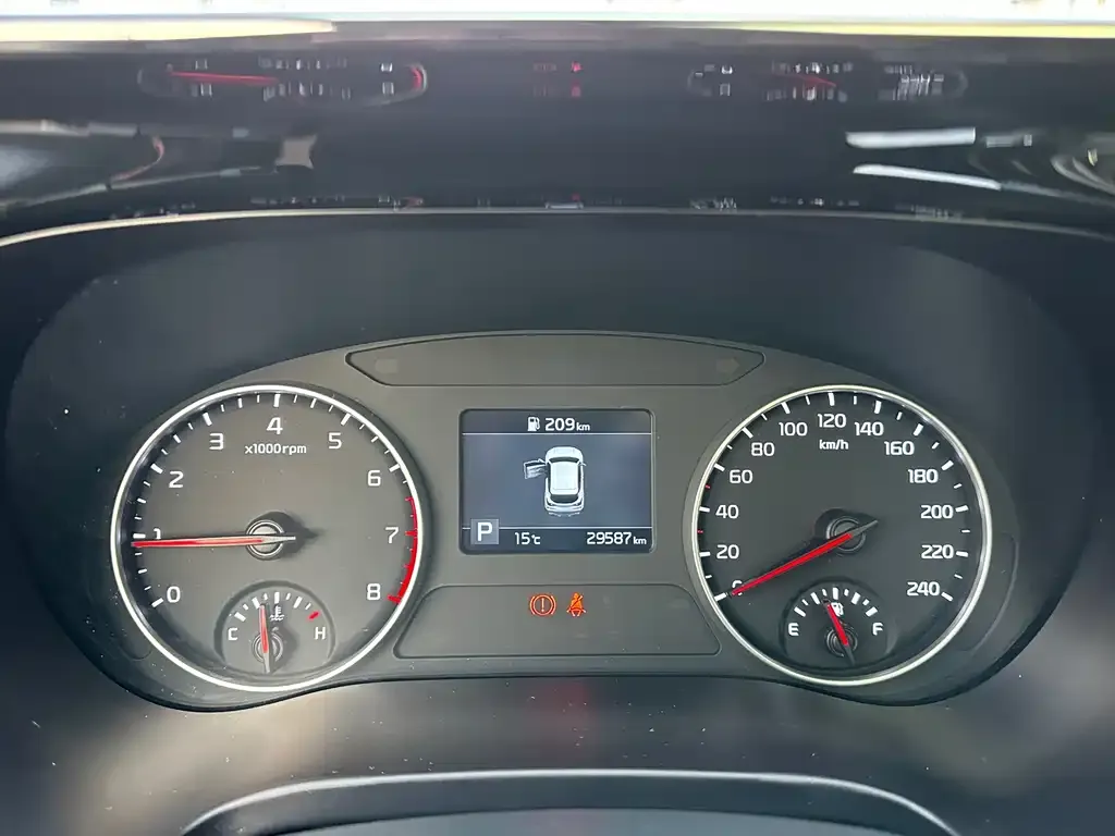 Kia KX3 — фото 4