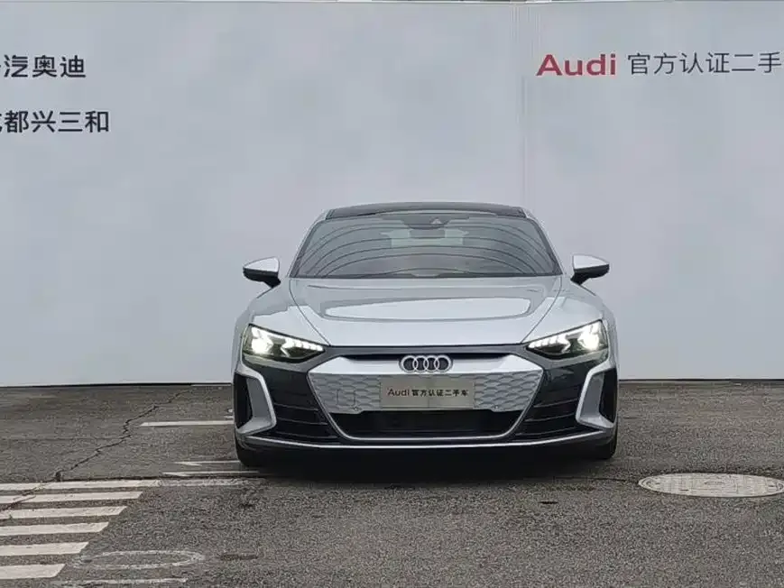 Audi e-tron GT 2024 из CN, фото 8