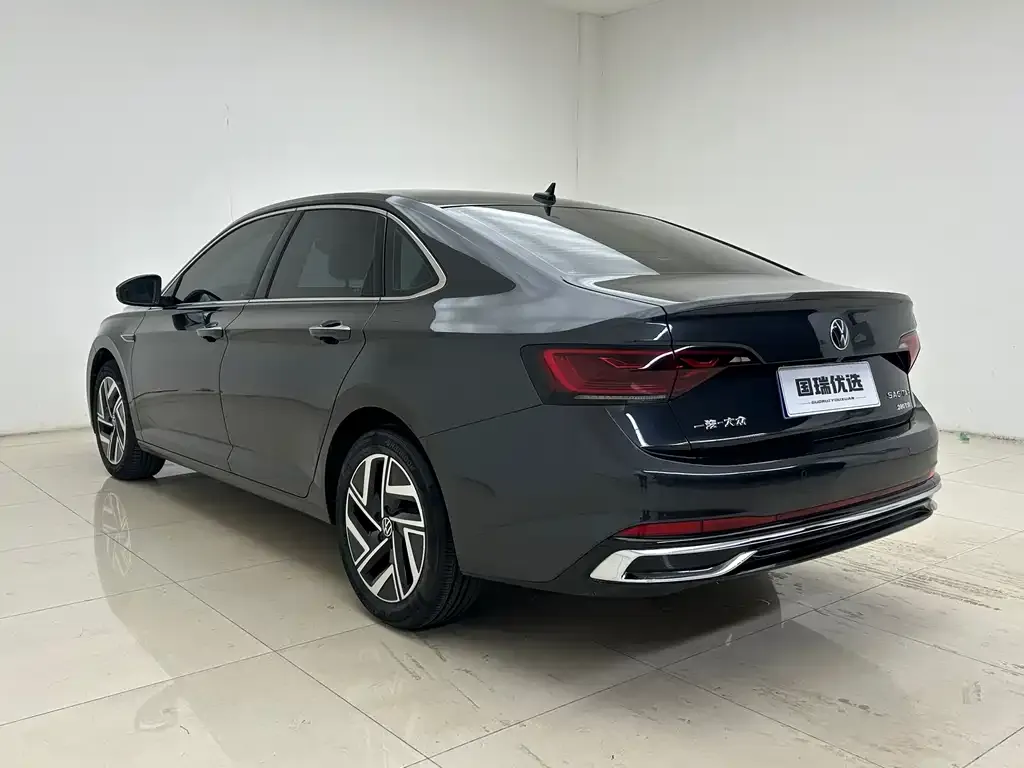Volkswagen Sagitar 2023 из CN, фото 3