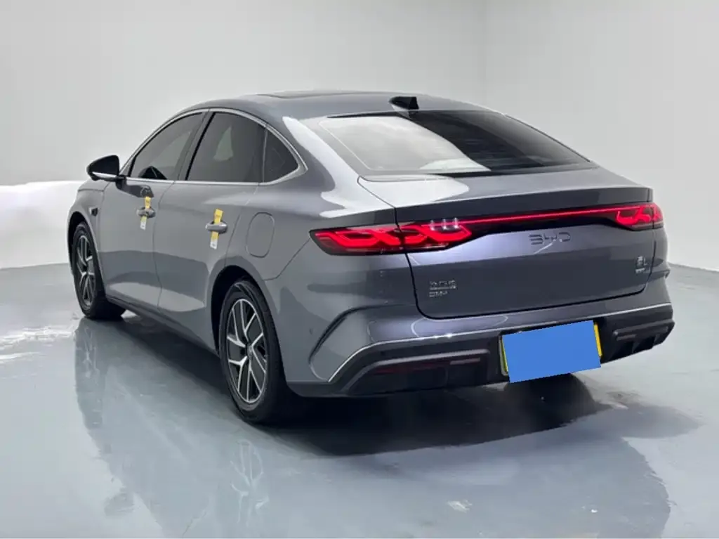 BYD Qin L — фото 6