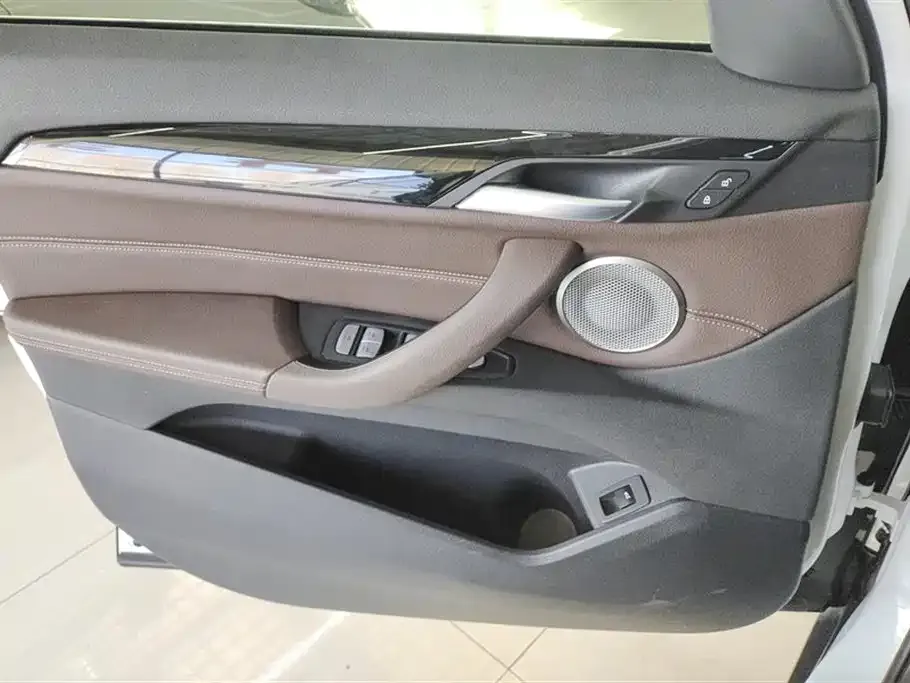 BMW X1 2022 из CN, фото 4