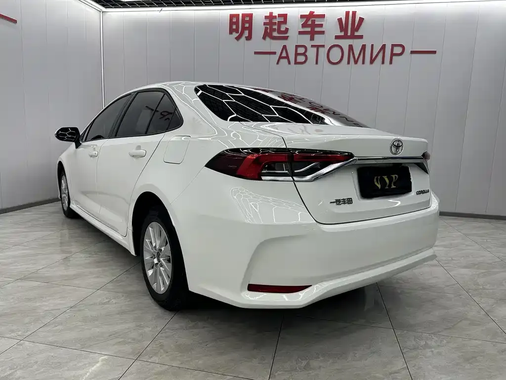 Toyota Corolla 2023 из CN, фото 10