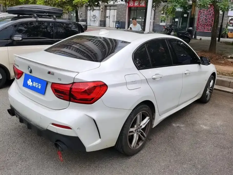 BMW 1 Series 2021 из CN, фото 9