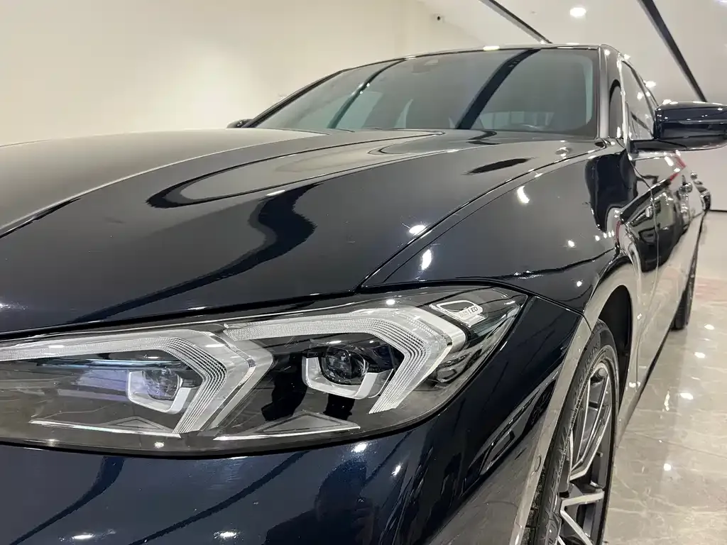 BMW 3 Series 2024 из CN, фото 4
