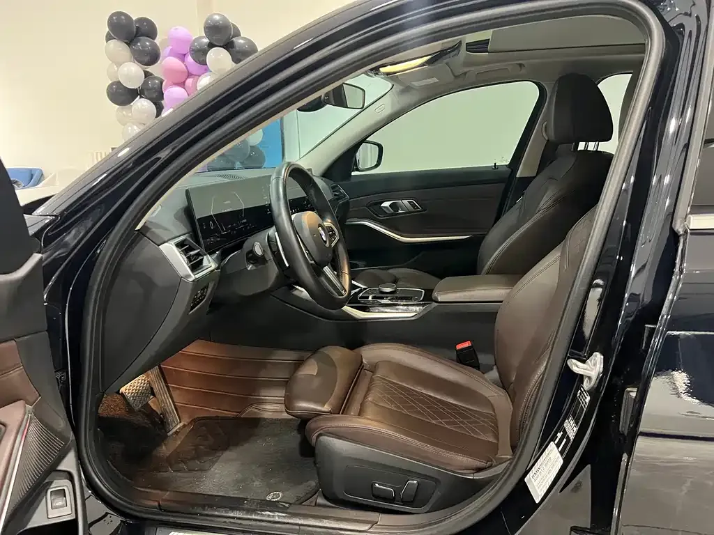 BMW 3 Series 2024 из CN, фото 5