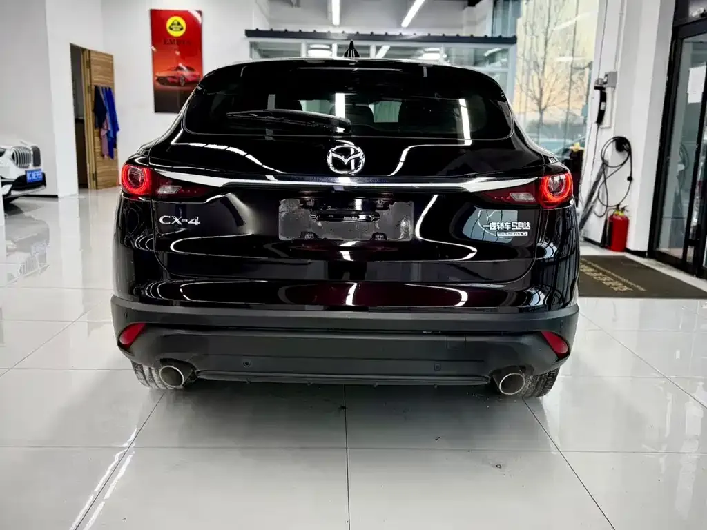Mazda CX-4 2021 из CN, фото 8