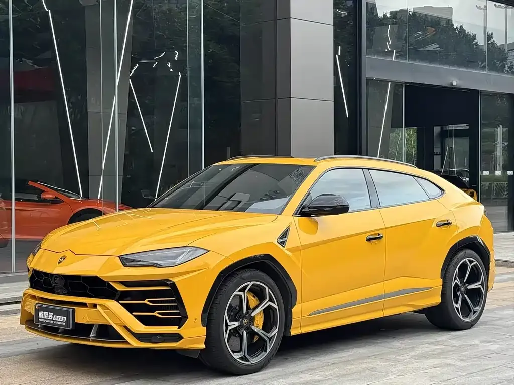 Lamborghini Urus 2021 из CN, фото 1