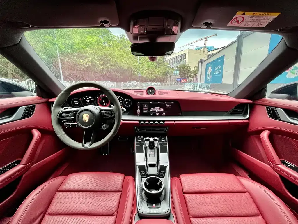 Porsche 911 2021 из CN, фото 5