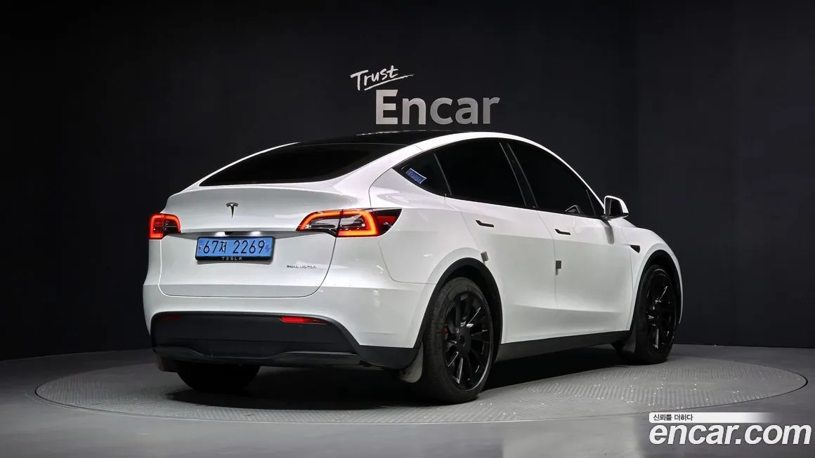Tesla Model Y 2024 из KR, фото 10
