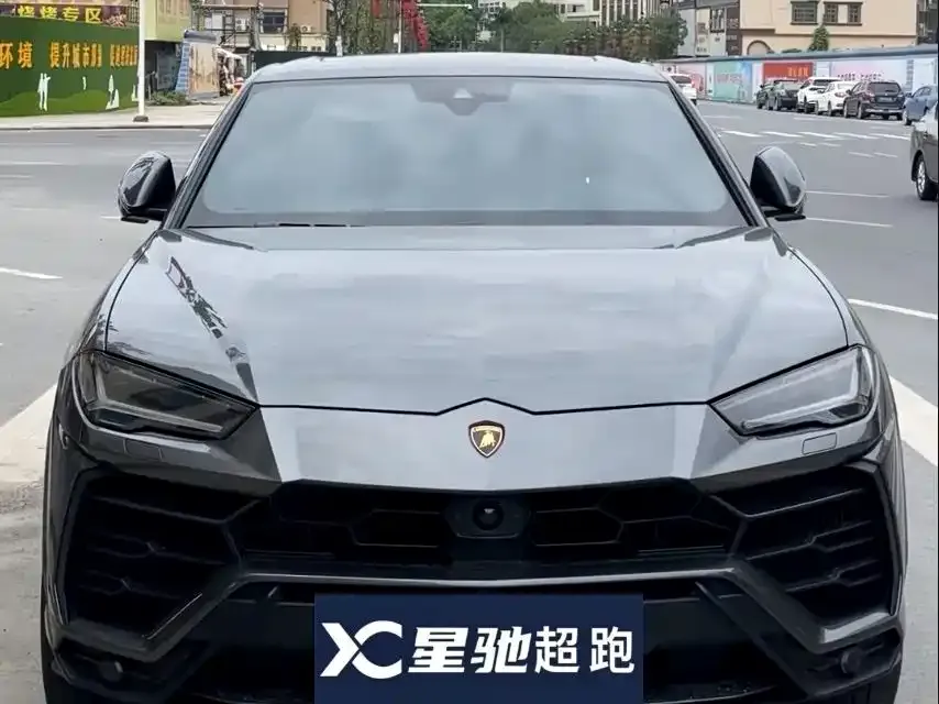Lamborghini Urus — фото 5