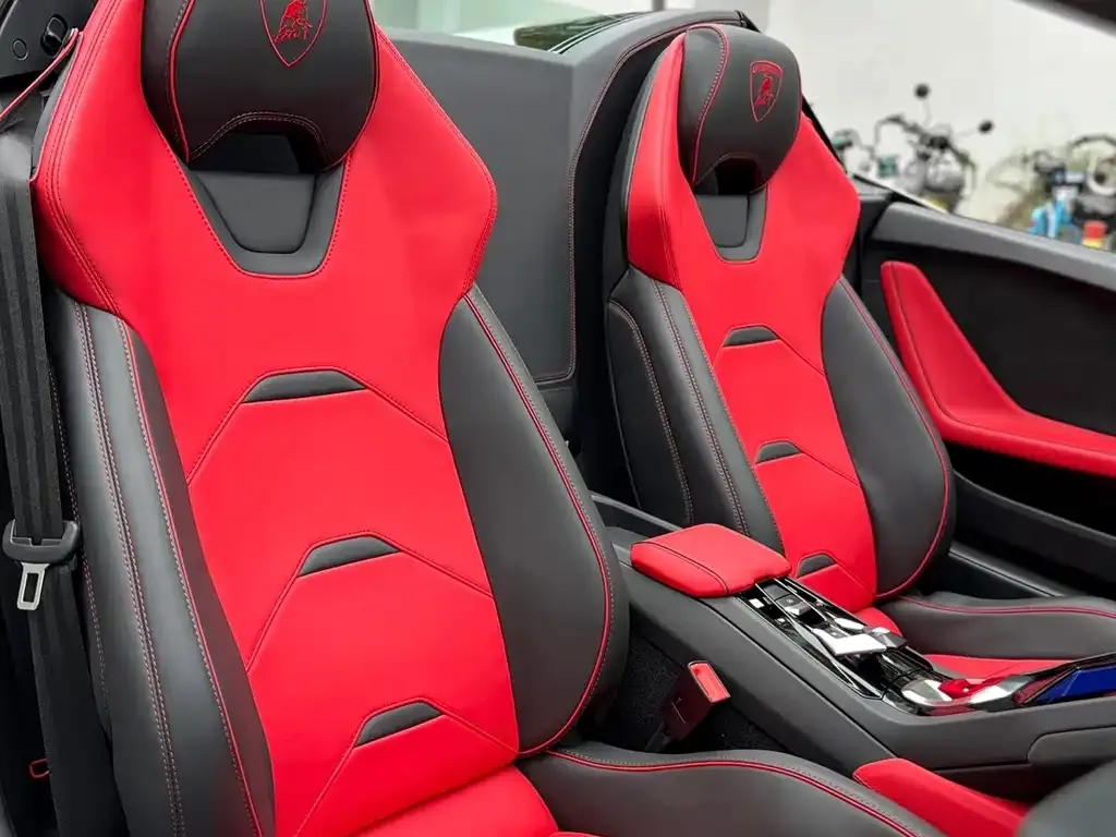 Lamborghini Huracan 2023 из CN, фото 3