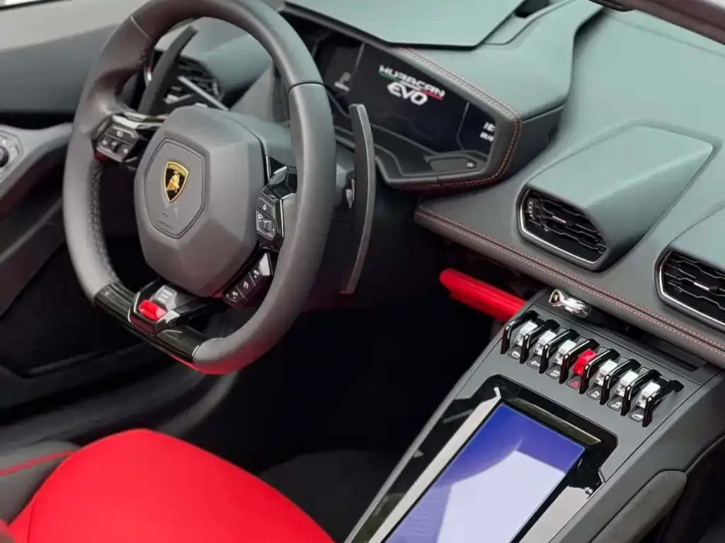 Lamborghini Huracan 2023 из CN, фото 2
