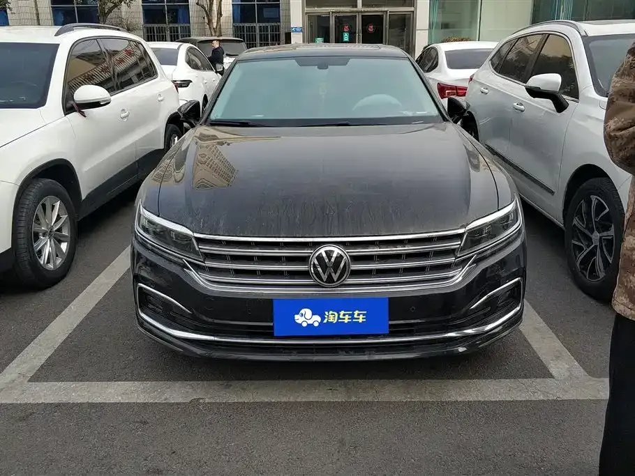 Volkswagen Phideon 2021 из CN, фото 3
