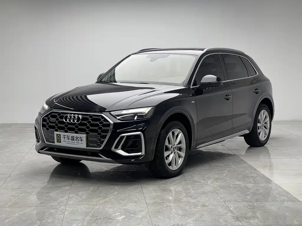 Audi Q5L 2022 из CN, фото 1