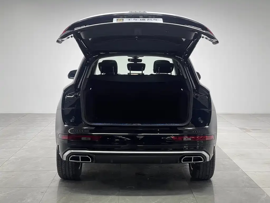 Audi Q5L 2022 из CN, фото 3