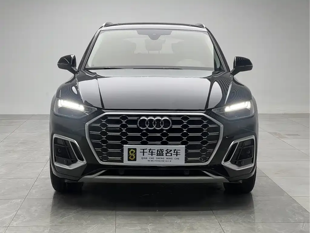 Audi Q5L 2022 из CN, фото 5