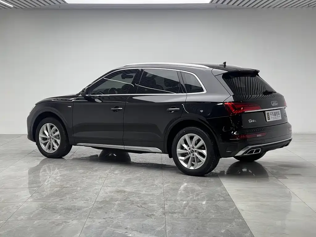 Audi Q5L 2022 из CN, фото 8
