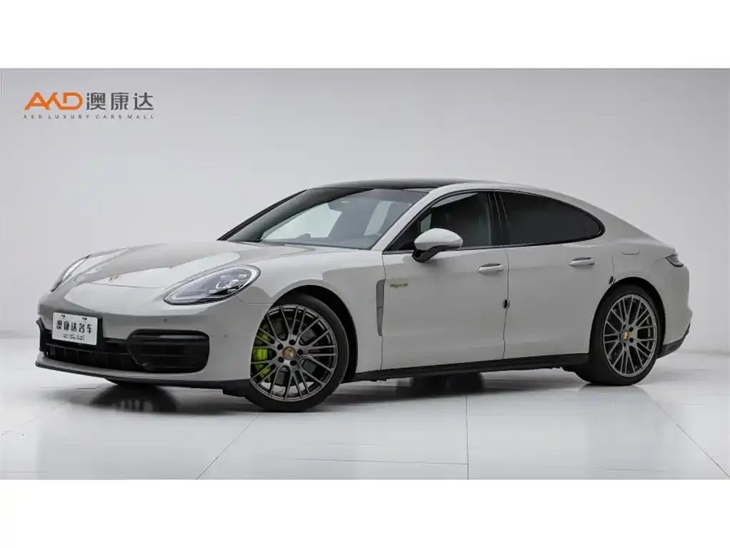 Porsche Panamera Hybrid — фото 1