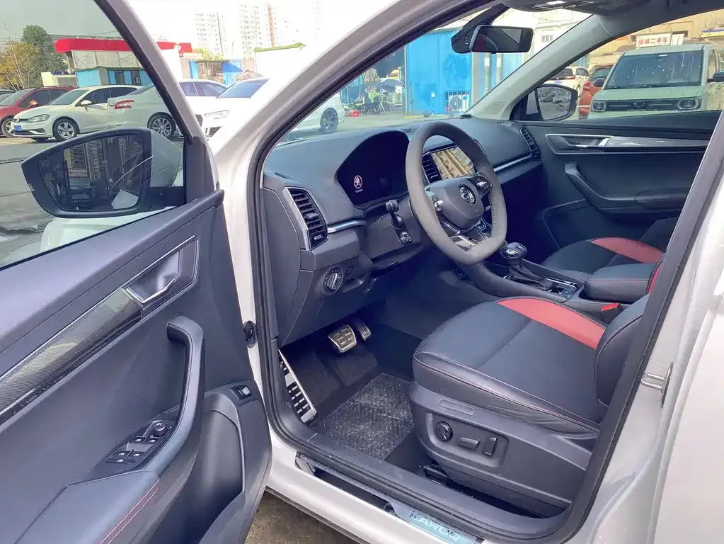 Skoda Karoq 2022 из CN, фото 8