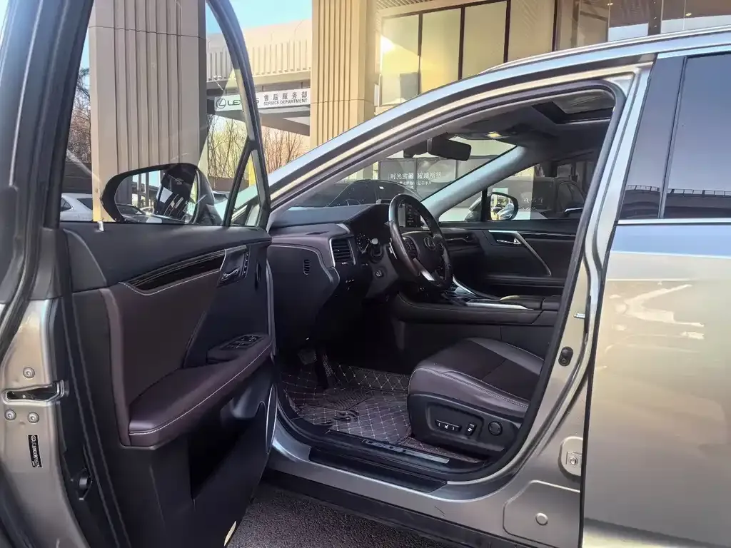 Lexus RX 2022 из CN, фото 7