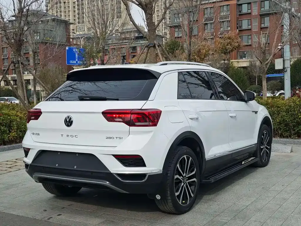 Volkswagen T-Roc 2022 из CN, фото 10
