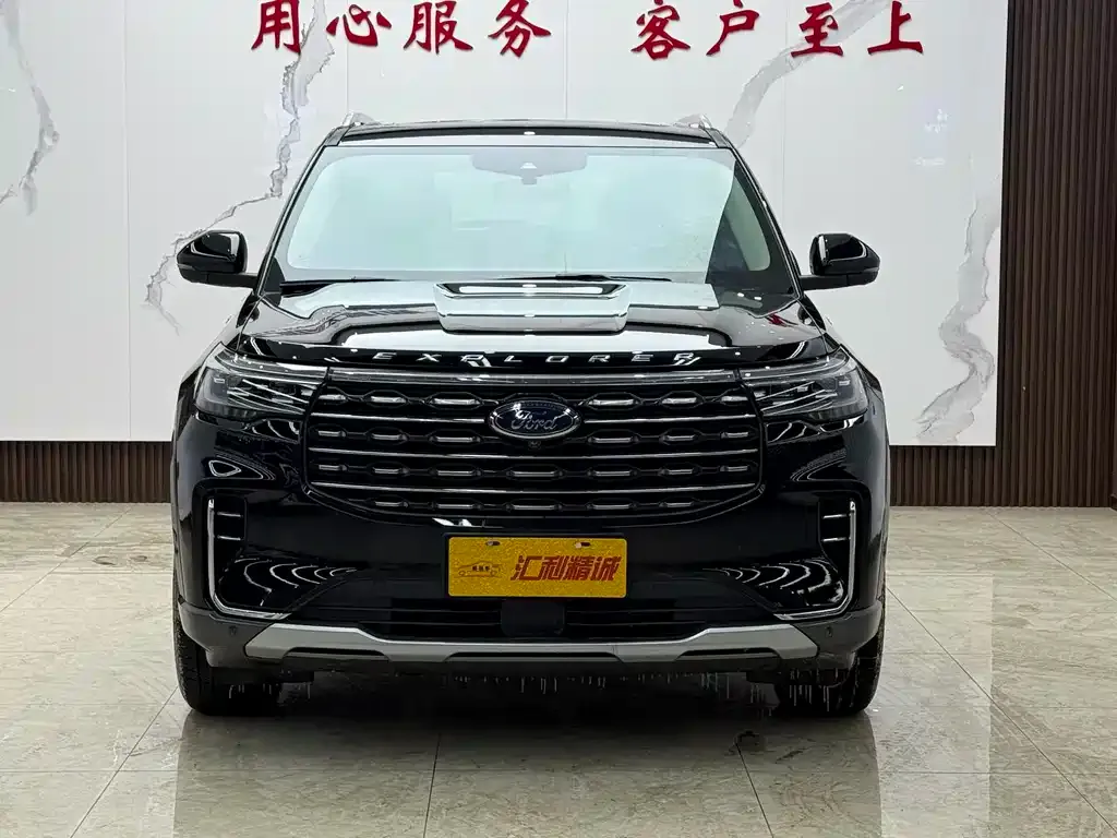 Ford Explorer 2023 из CN, фото 8
