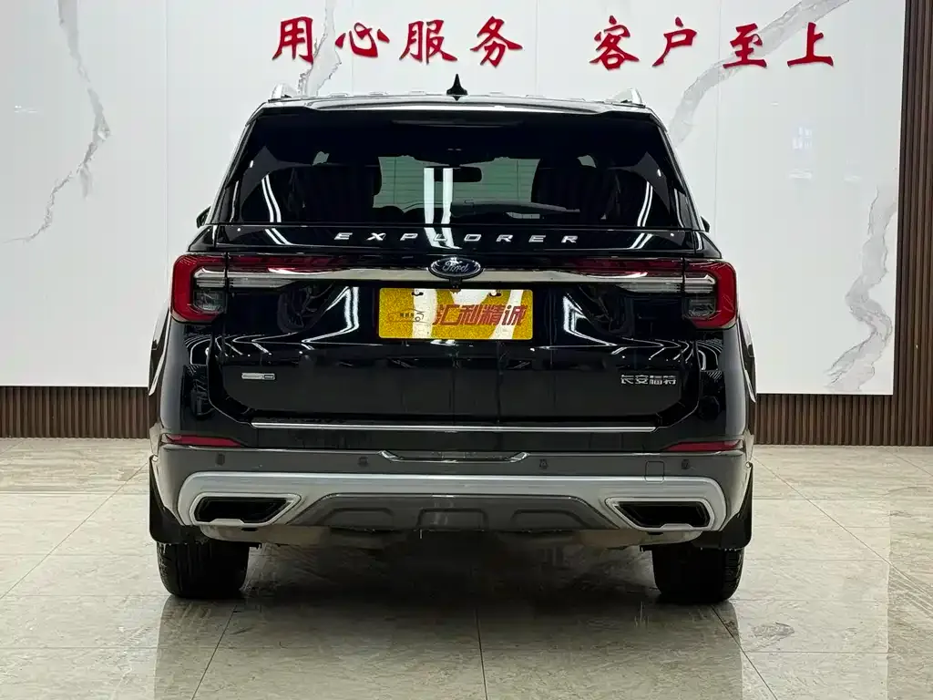 Ford Explorer 2023 из CN, фото 10