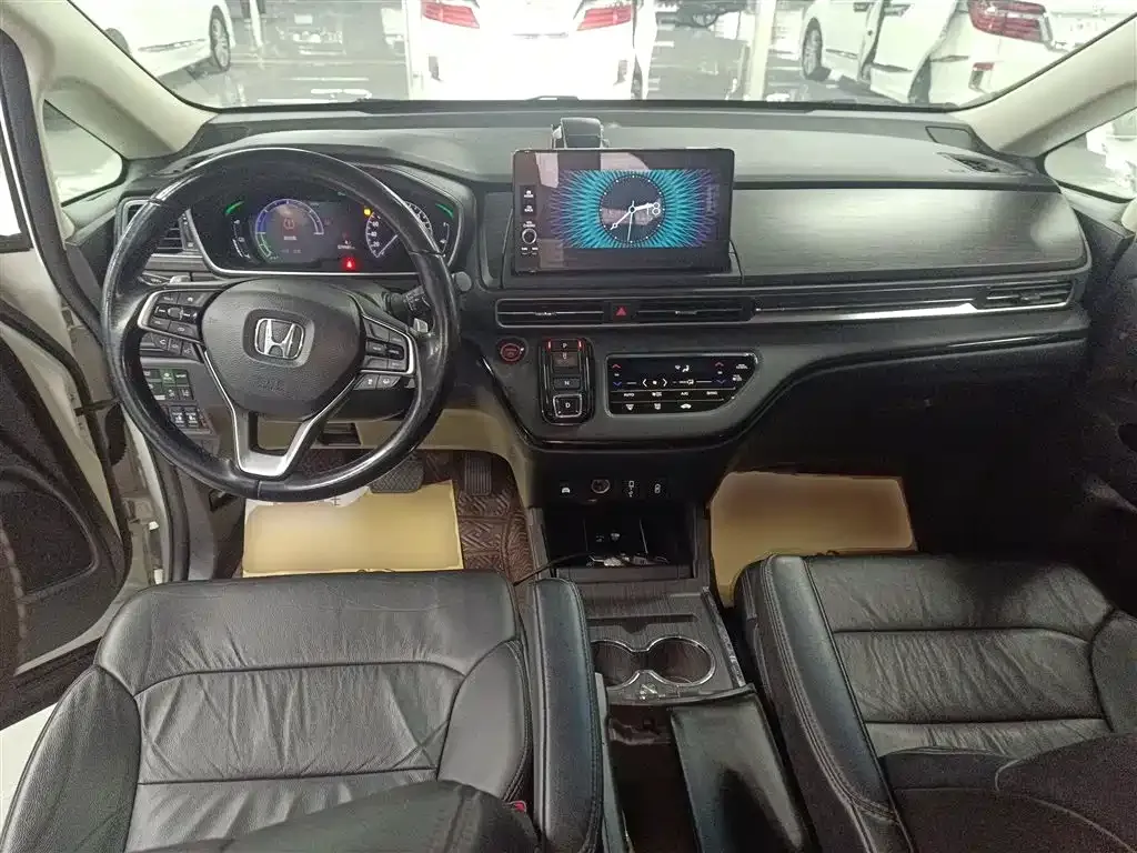 Honda Elysion 2022 из CN, фото 5