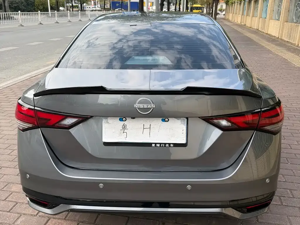 Nissan Sylphy 2023 из CN, фото 9