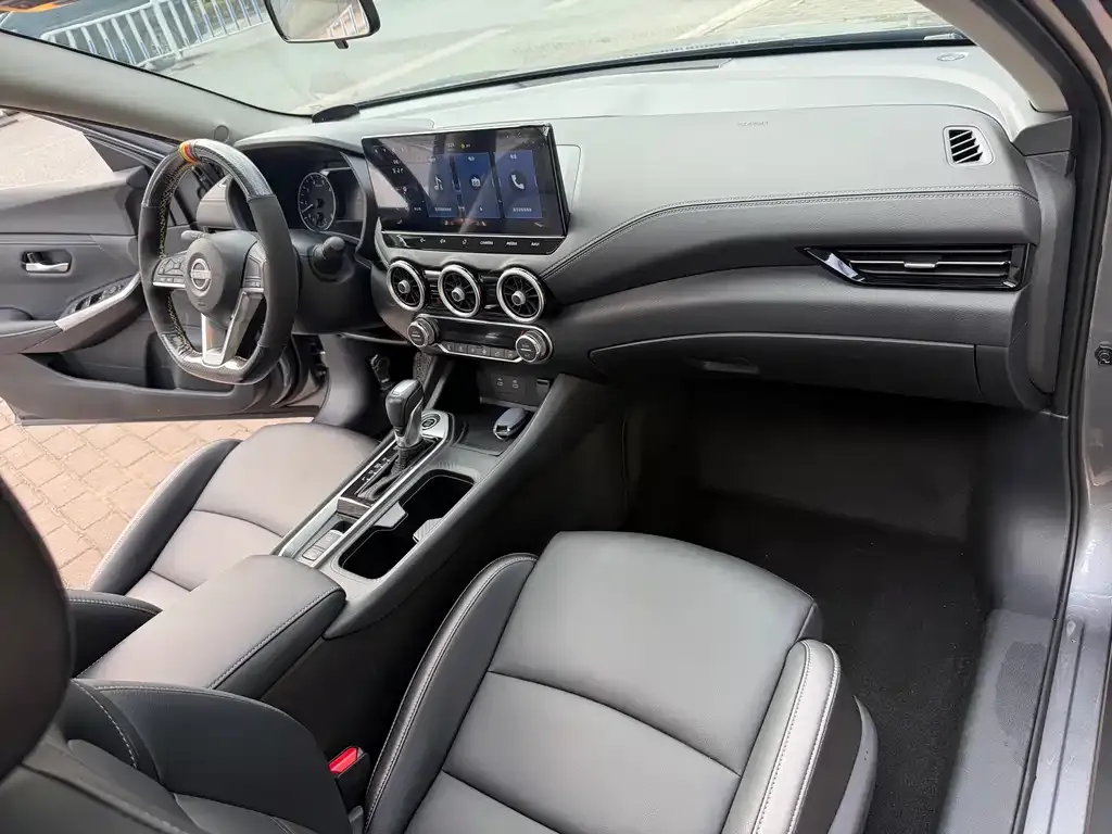 Nissan Sylphy 2023 из CN, фото 2