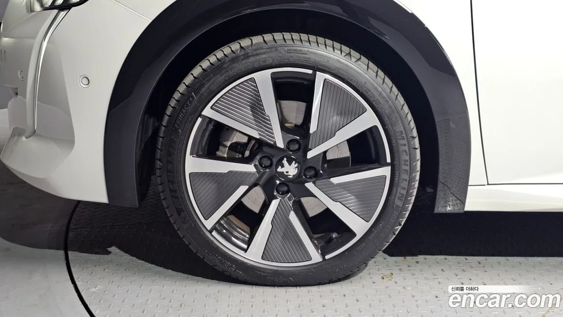 Peugeot 208 2022 из KR, фото 7