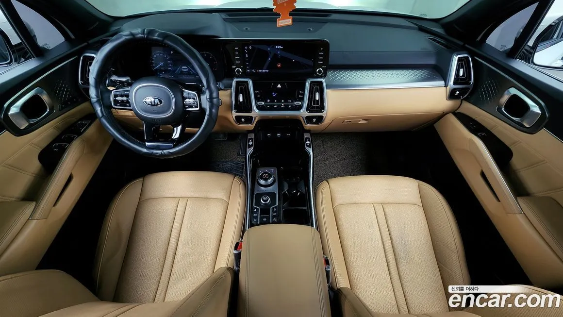 Kia Sorento — фото 10
