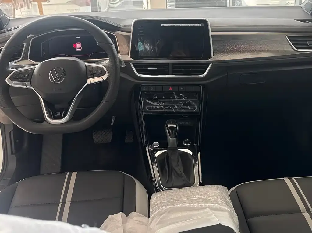 Volkswagen T-Roc 2026 из CN, фото 9