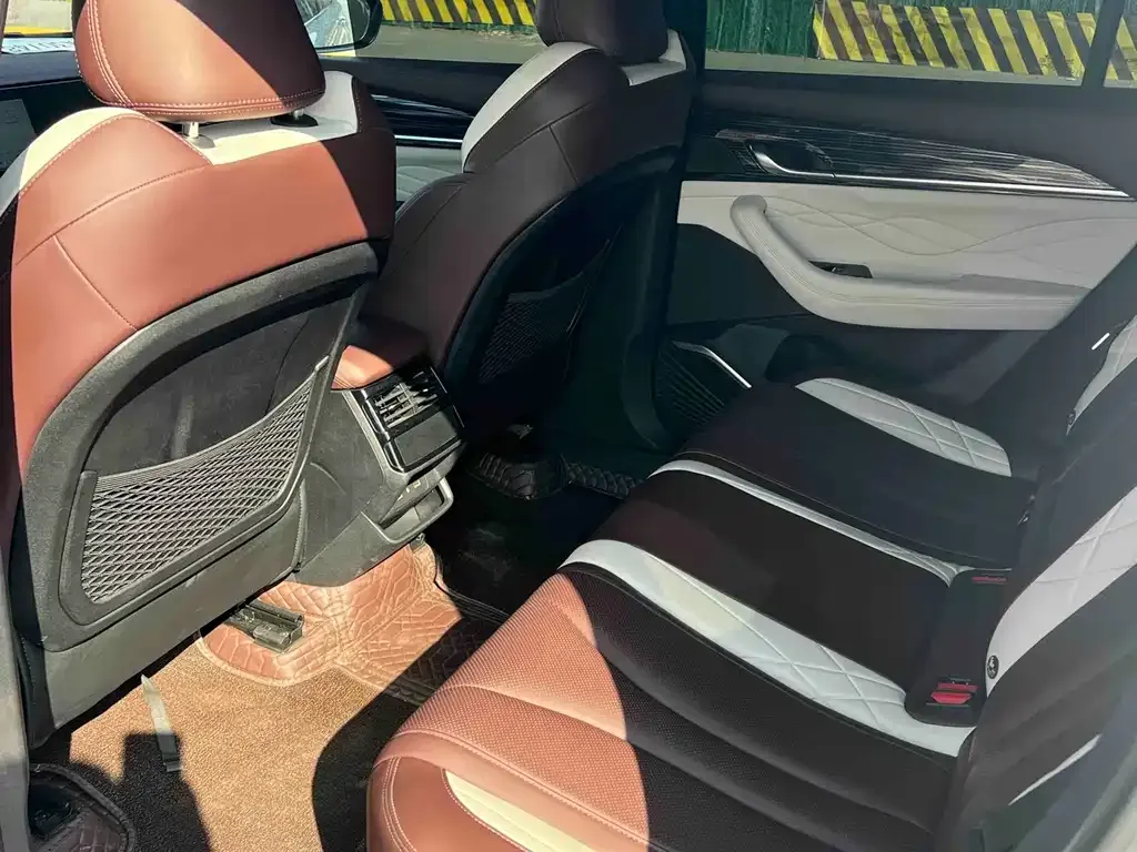 Geely Xingyue L 2021 из CN, фото 5
