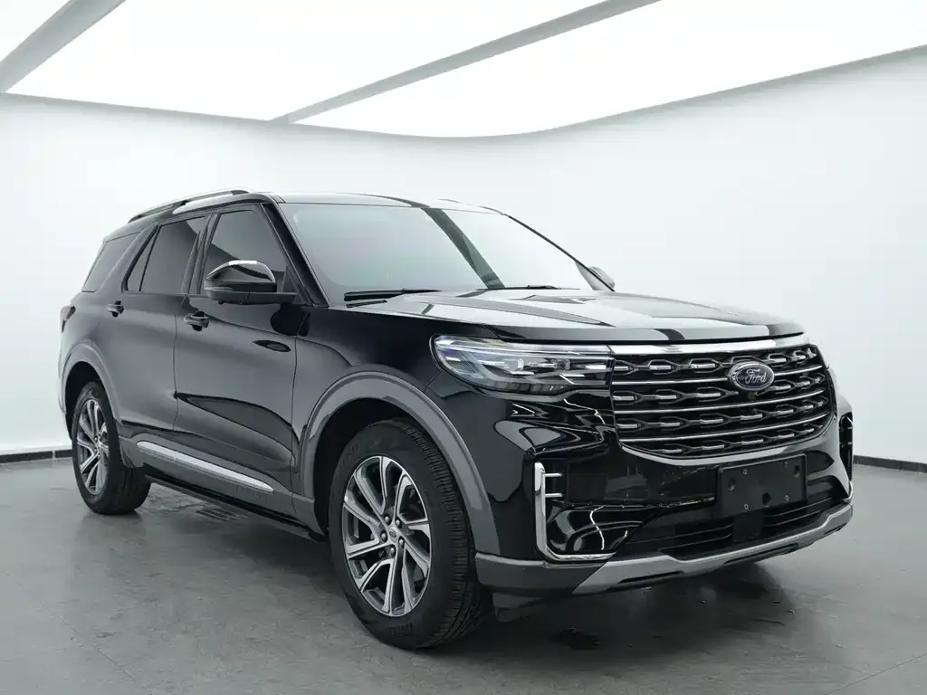Ford Explorer 2023 из CN, фото 3