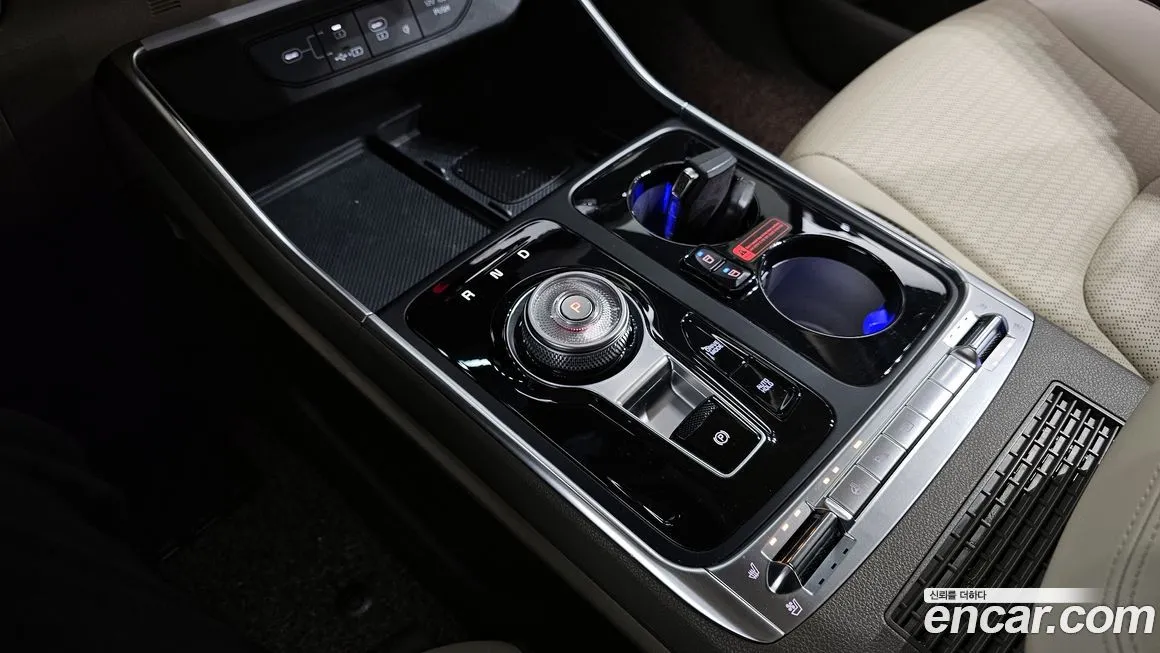 Kia Carnival 2025 из KR, фото 4