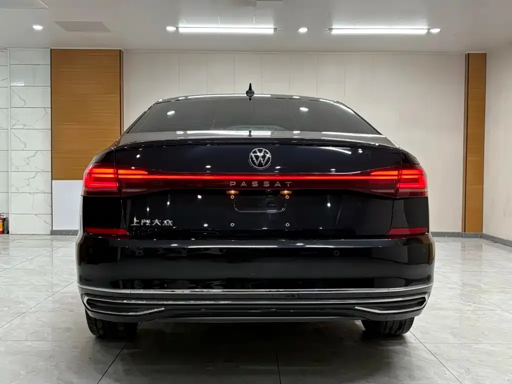 Volkswagen Passat 2021 из CN, фото 4