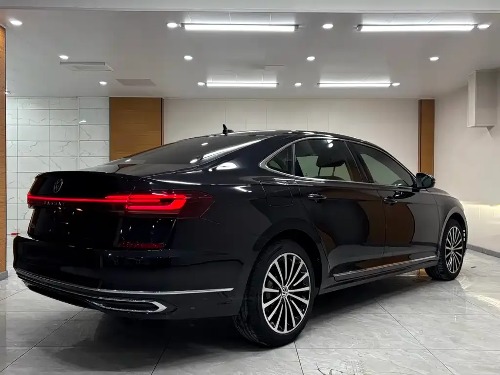Volkswagen Passat 2021 из CN, фото 9