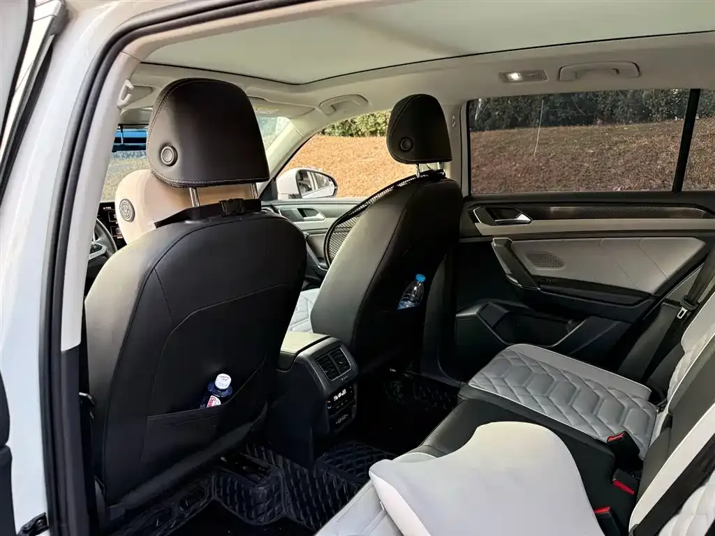 Volkswagen Tayron 2022 из CN, фото 10