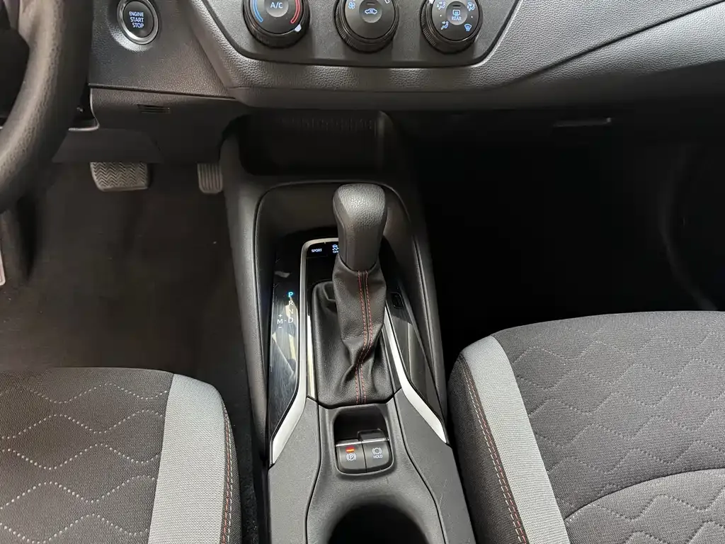Toyota Corolla 2022 из CN, фото 7