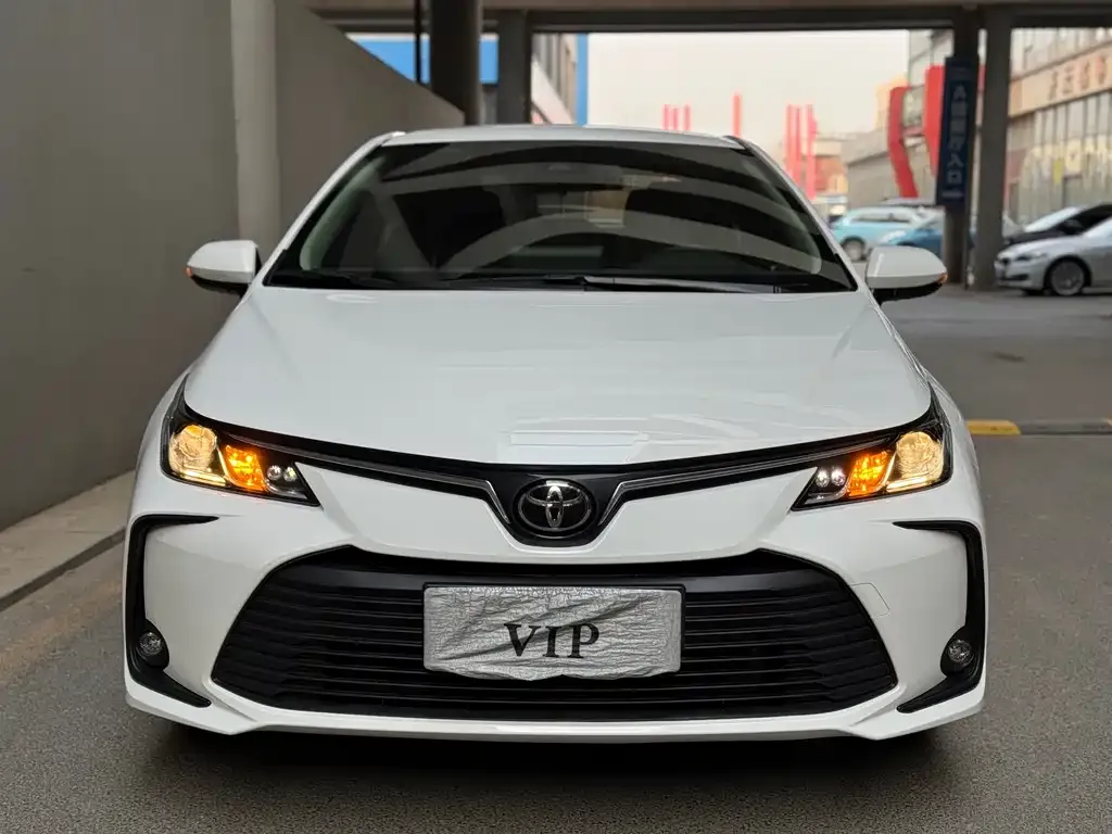 Toyota Corolla 2022 из CN, фото 3