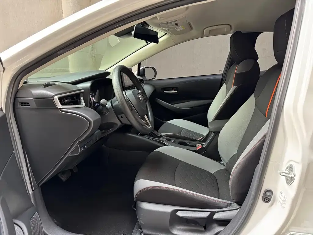 Toyota Corolla 2022 из CN, фото 2