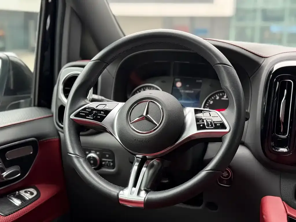 Mercedes-Benz Vito 2025 из CN, фото 4