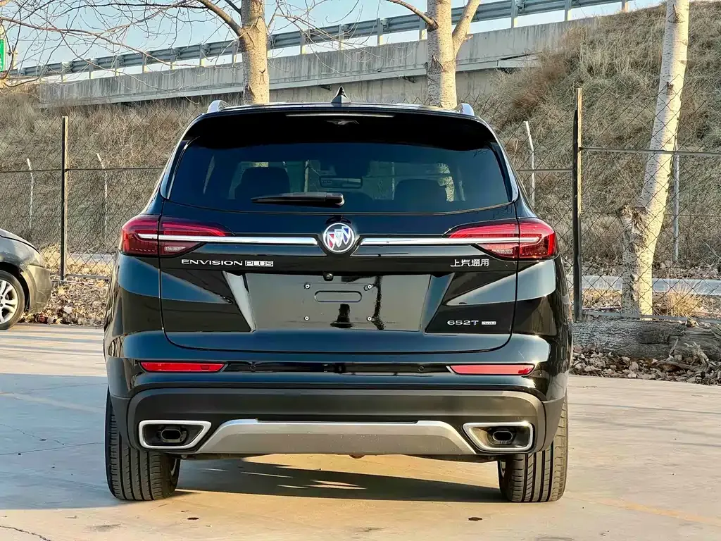 Buick Envision Plus — фото 9