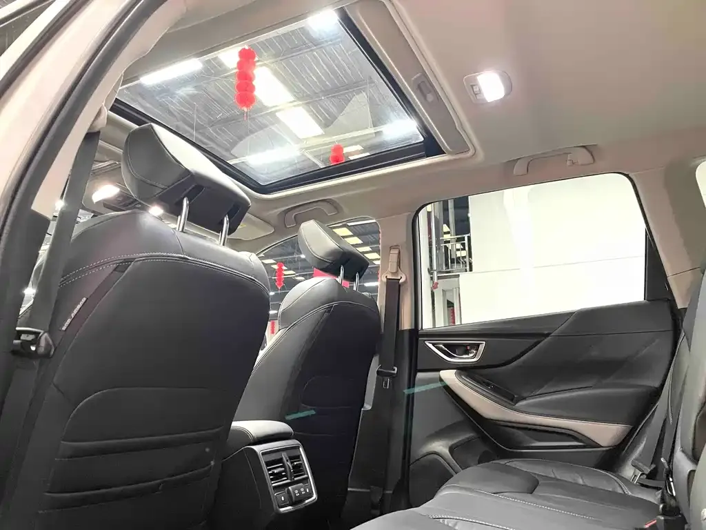 Subaru Forester 2022 из CN, фото 3