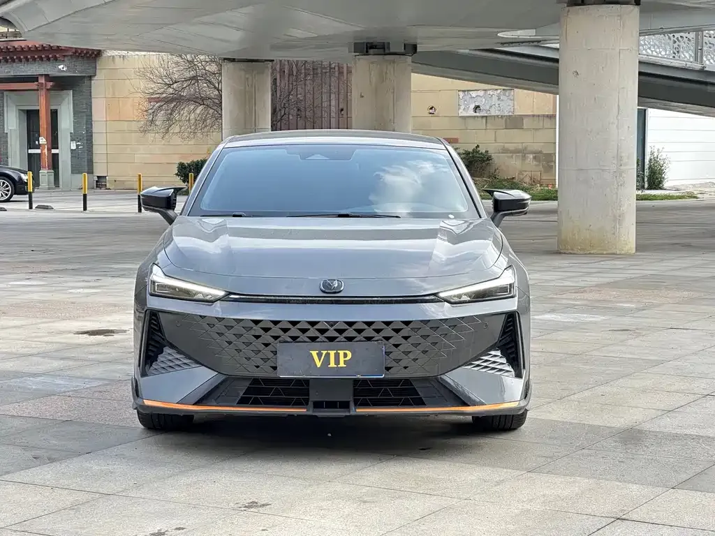 Changan UNI-V 2025 из CN, фото 3