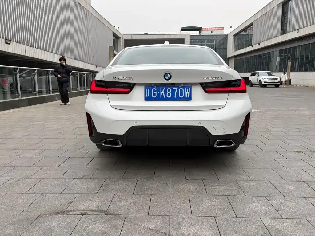 BMW 3 Series 2023 из CN, фото 5