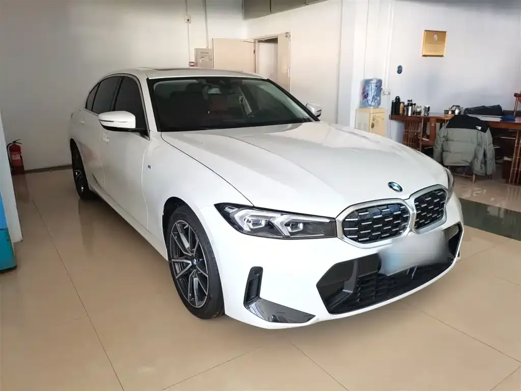 BMW 3 Series 2025 из CN, фото 5